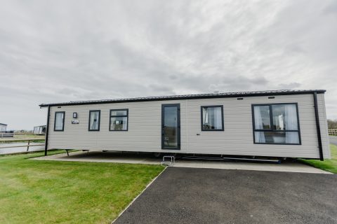 Buy affordable & luxury home park Hornsea