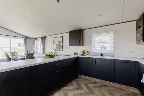 Quality park home rental Hornsea